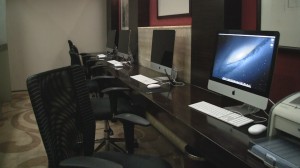 Workstations at Terminal 3 BGS Premier Lounge - Beijing