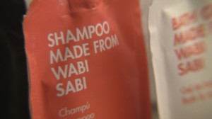 Wabi Sabi shampoo at Room Mate Aitana.